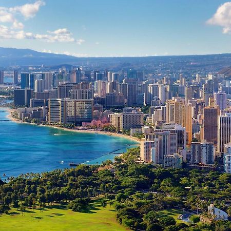 Waikiki Banyan By Koko Resortsホノルル エクステリア 写真